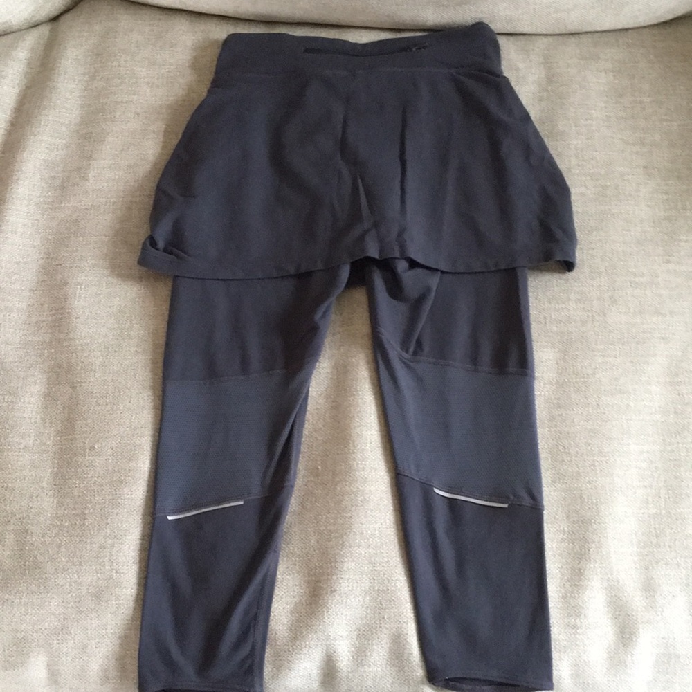 Athleta women gray 2 in 1 capri skirt leggings XXS - Picture 5 of 8